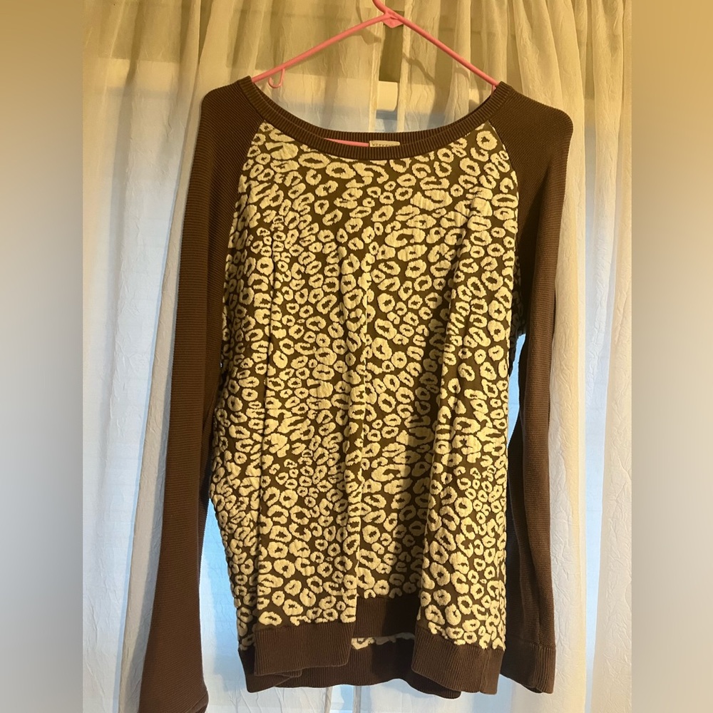 Chicos lightweight sweatshirt